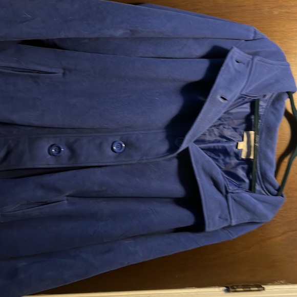 Beautiful Jacket - Picture 3 of 6